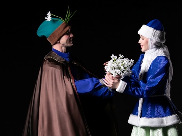 Двенадцать месяцев