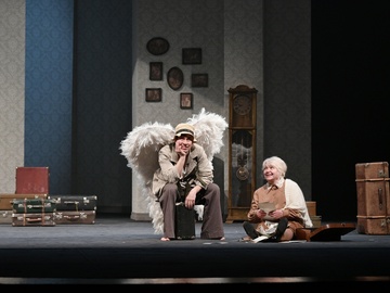 Вышел ангел из тумана