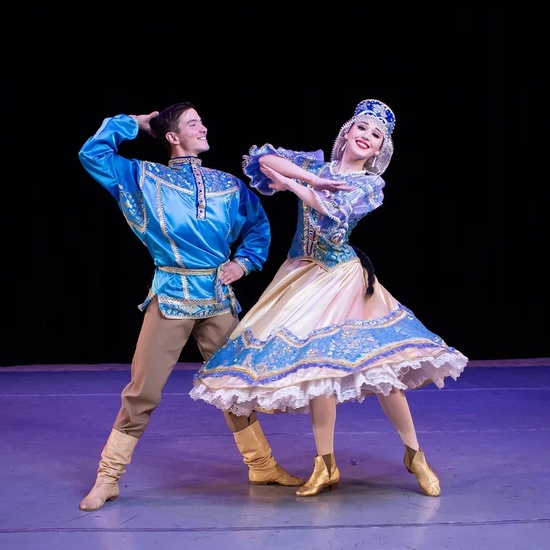 Вихрь танца в Рождество