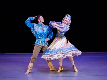 Вихрь танца в Рождество