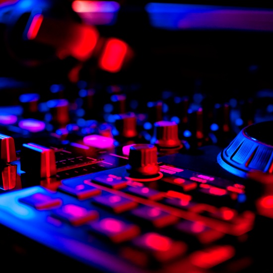 Большая дискотека 80–90-х