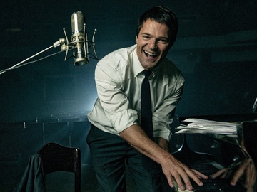 Данила Козловский. Frank