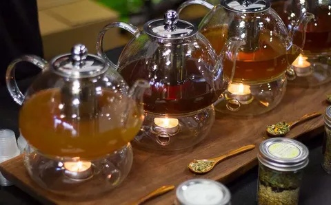 Дегустация новых фруктовых чаёв H2O