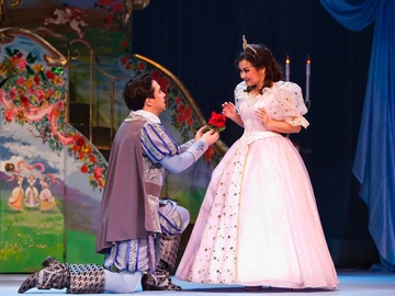 Хрустальная туфелька, или Cказка о Золушке