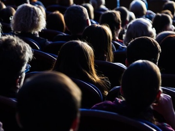 В ночь лунного затмения