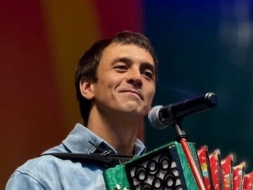 Рустам Асадуллин