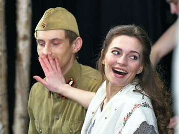Луна и листопад