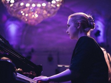 Simple Music Ensemble. Людовико Эйнауди
