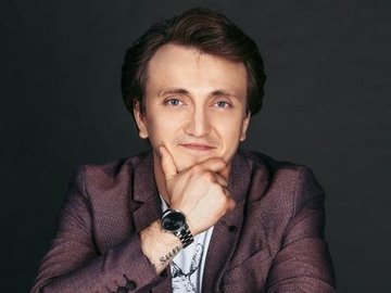 Денис Дорохов